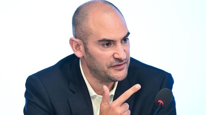 Danyal Bayaz Danyal Bayaz