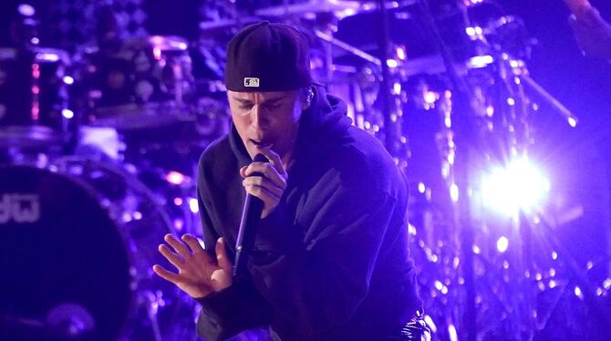 Justin Bieber unterbricht erneut Welttournee