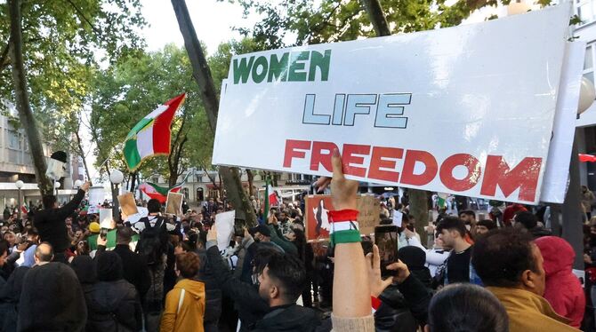 Demonstration gegen das politische Regime im Iran