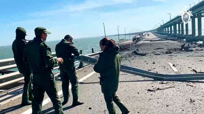 Beschädigte Krim-Brücke