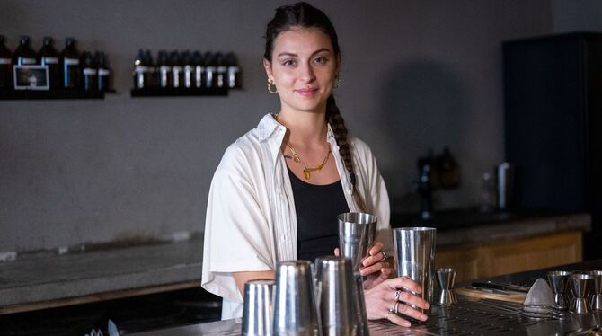 Bartenderin Rose-Manon Baux Bartenderin Rose-Manon Baux