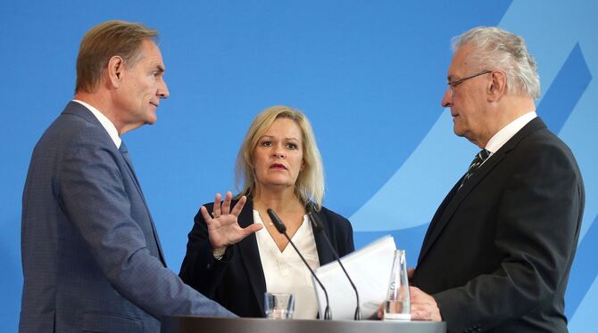 Flüchtlingsgipfel Flüchtlingsgipfel