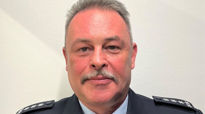 Wolfgang Baur ist neuer Leiter des Polizeipostens Mössingen-Ofterdingen. FOTO: STRAUB