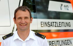 Kommandant Michael Reitter verlässt Reutlingen in Richtung Heimat: Er wird Kreisbrandmeister in Sigmaringen.  FOTO: NIETHAMMER
