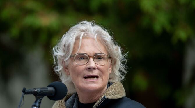 Bundesverteidigungsministerin Lambrecht