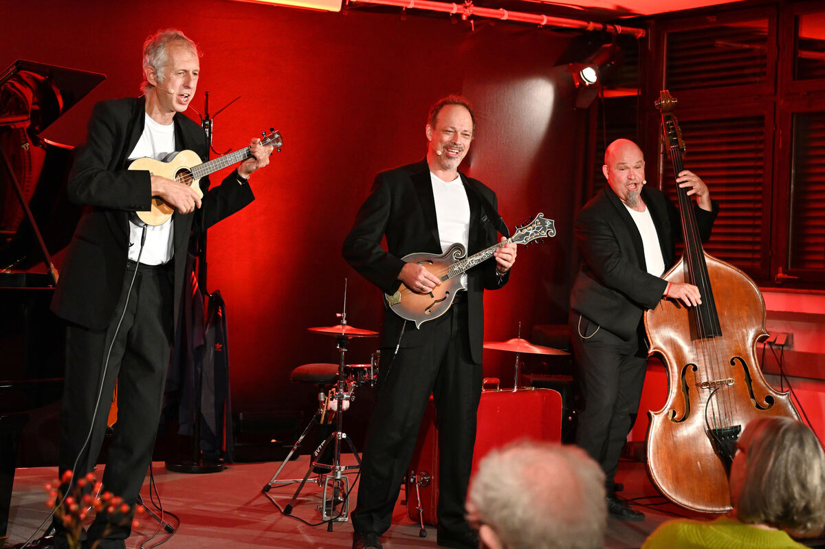 klein_fein_geheim_10_22_pieth_25