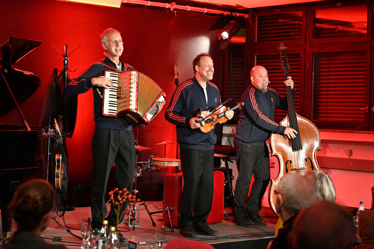 klein_fein_geheim_10_22_pieth_28