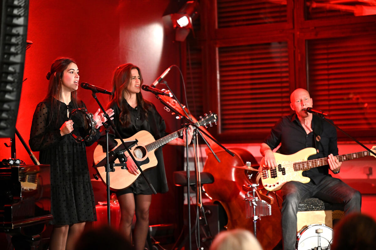 klein_fein_geheim_10_22_pieth_10