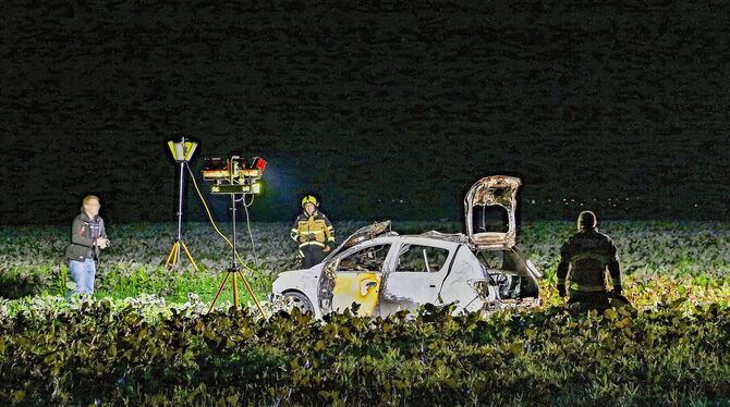 Leiche bei Brand entdeckt Leiche bei Brand entdeckt