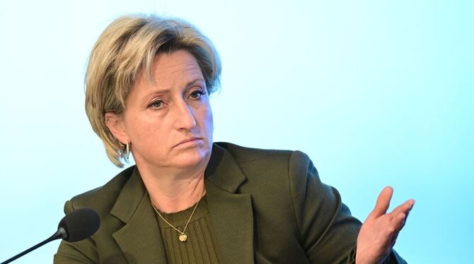 Nicole Hoffmeister-Kraut (CDU)