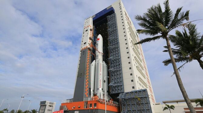 Chinesische Weltraumrakete »Langer Marsch 5B« Chinesische Weltraumrakete »Langer Marsch 5B«