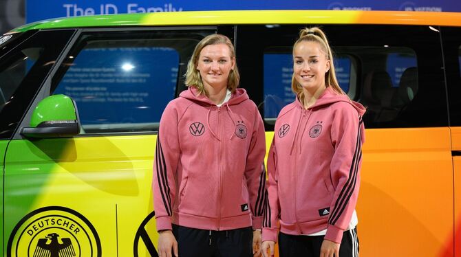 Alexandra Popp und Giulia Gwinn