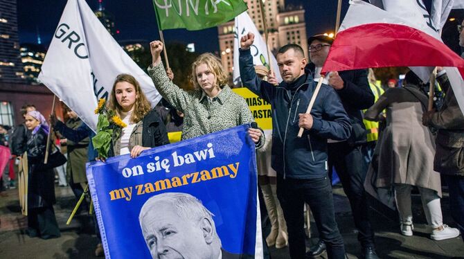 Demonstration in Warschau gegen Regierungspolitik