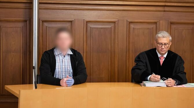 Prozess wegen Mord und Brandstiftung Prozess wegen Mord und Brandstiftung