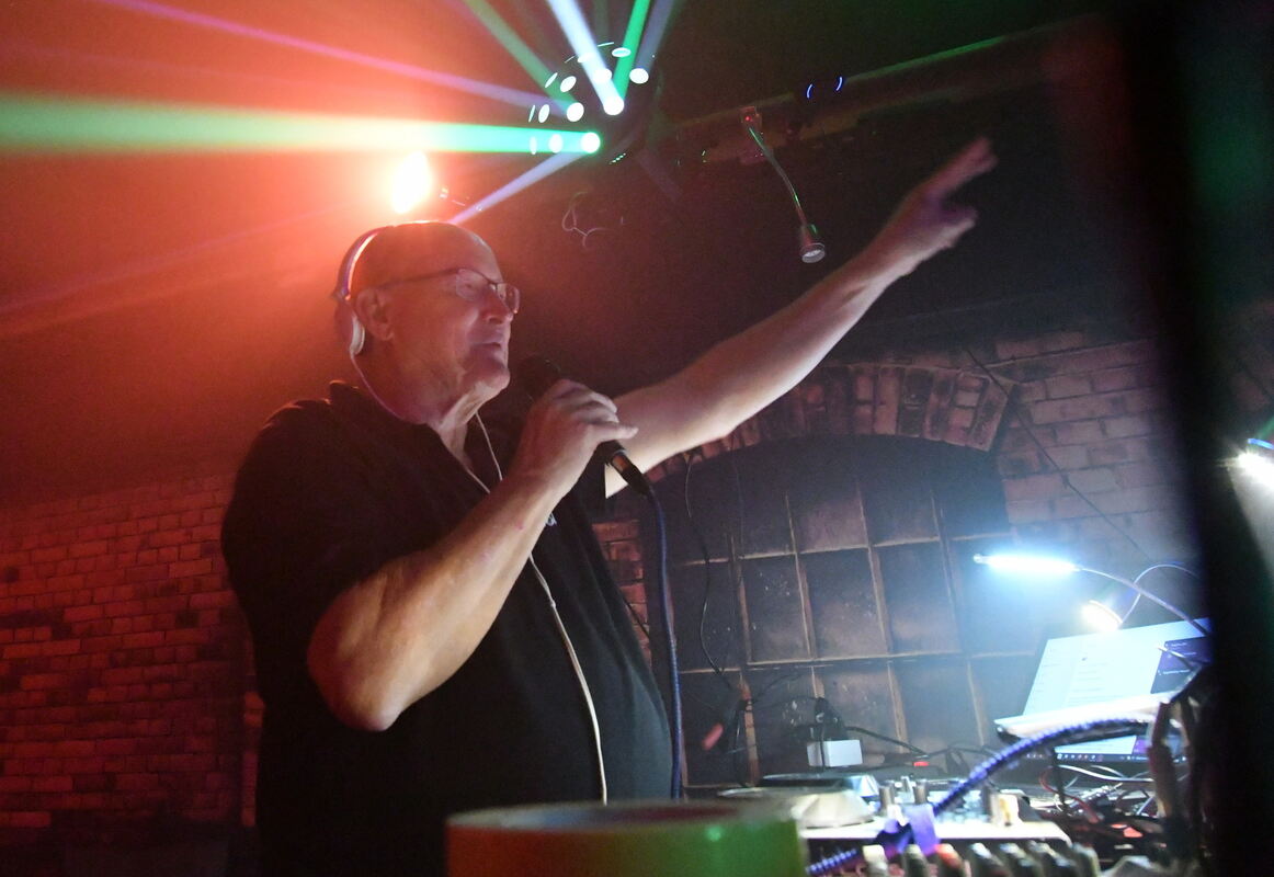 Alt DJ Ossi Foto Meyer