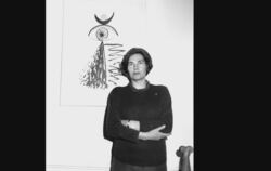 Eindringlicher Blick, selbstbewusster Stand: Die Eninger Künstlerin Gudrun Krüger auf einer Fotografie aus den frühen 1970er-Jah