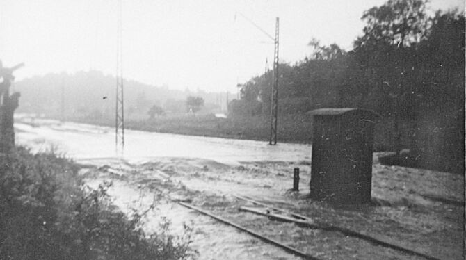 Dieses Bild (1948)  soll einen Bunker an einer Gleisanlage zeigen. Wo stand er?