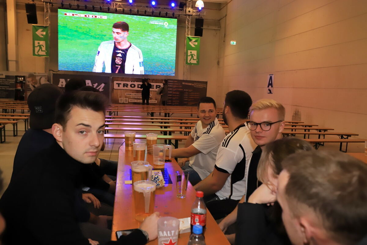 Fußball_WM_Public-Bauhaus-IMG_0454