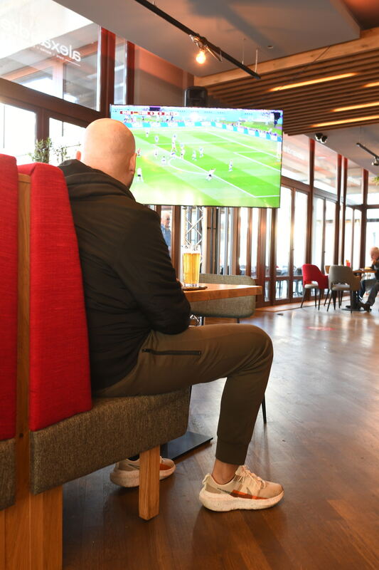 Fußball WM 2022, Alexandre, Reutlingen