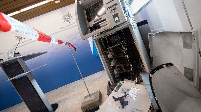 Gesprengter Geldautomat