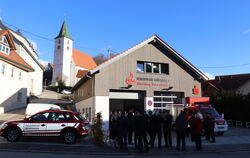Buttenhausen hat jetzt ein neues Feuerwehrgerätehaus mitten im Ort. FOTOS: BLOCHING 