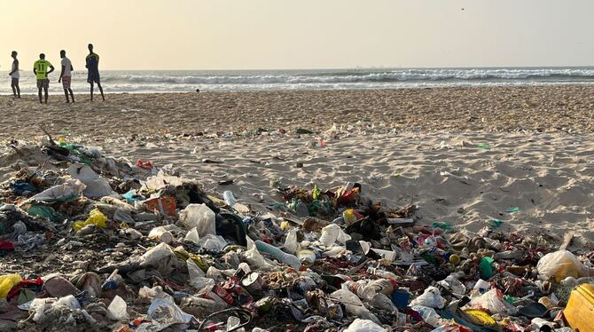 Plastikmüll am Strand