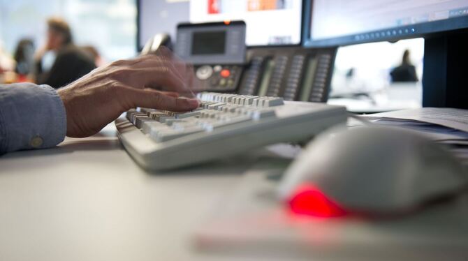 Arbeitsplatz mit Computer