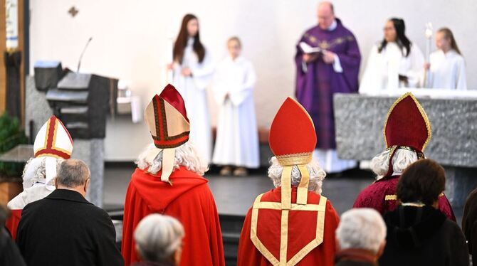 Nikoläuse feierlich ausgesendet