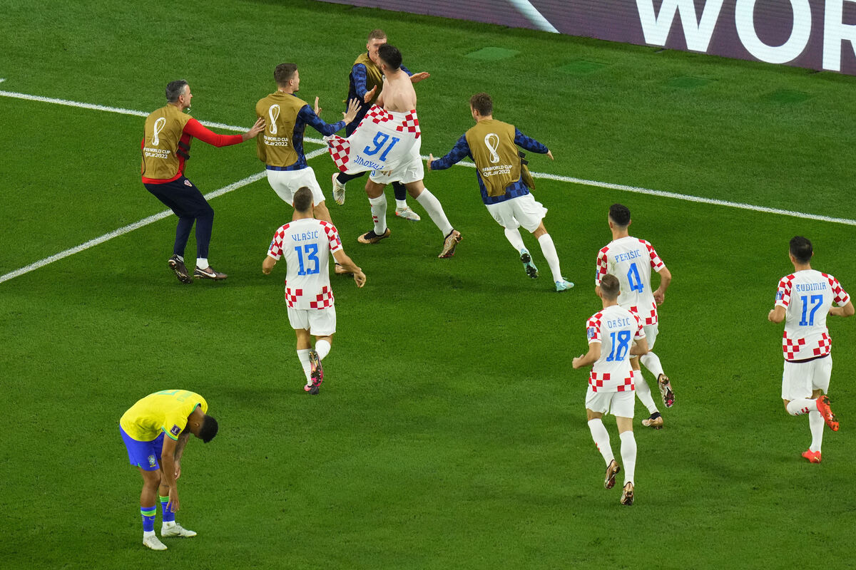 Sieg gegen Brasilien Kroatien im WM-Halbfinale - Sport-Nachrichten überregional - Reutlinger General-Anzeiger