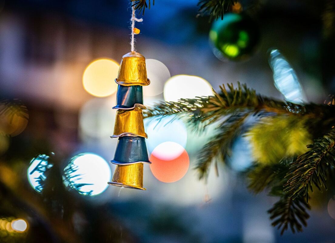 Kreativer Weihnachtsbaumschmuck