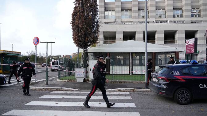 Schüsse in Bar in Italien