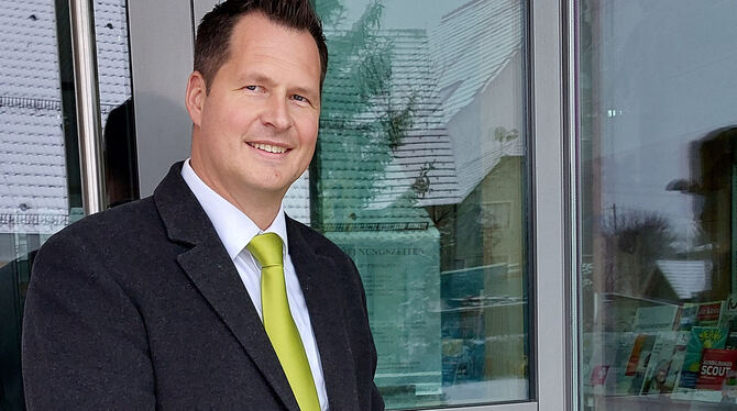 Michael Heinz hat seine Bewerbungsunterlagen fürs Bürgermeister-Amt in Hohenstein abgegeben.  FOTO: PRIVAT