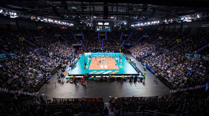 Die Zuschauer der Hallensportarten