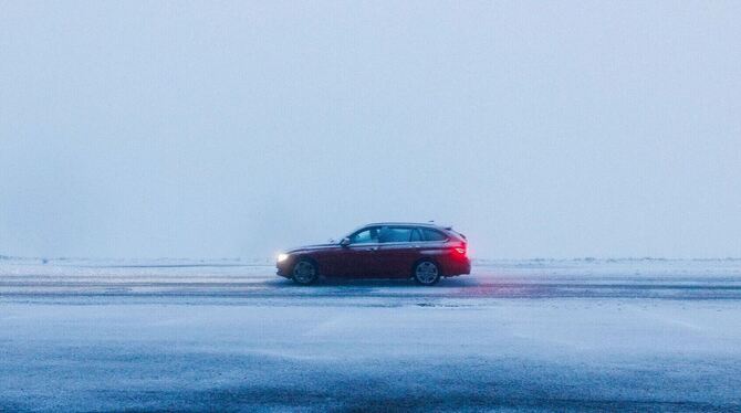 Autofahrt im Winter