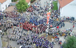 Die Musikkapelle Feldhausen-Harthausen richtet 2023 das Kreismusikfest im Landkreis Sigmaringen aus.  FOTO: VEREIN