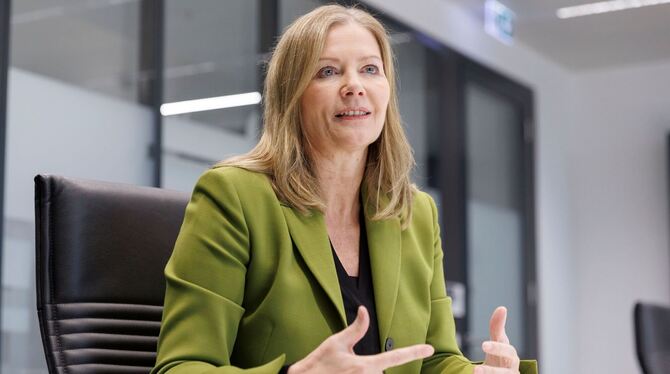 Mercedes-Vorständin Sabine Kohleisen Mercedes-Vorständin Sabine Kohleisen