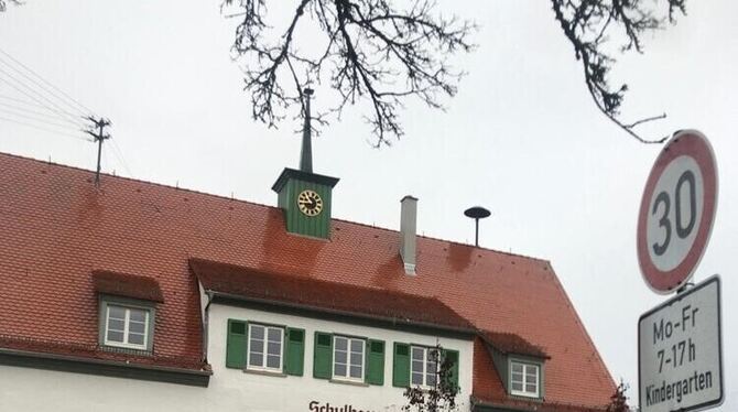 Vorm Kindergarten in der Alten Schule funktioniert es bereits. FOTO: PRIVAT Vorm Kindergarten in der Alten Schule funktioniert es bereits. FOTO: PRIVAT
