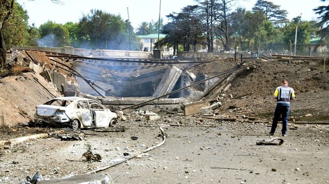 Explosion eines Tankwagens in Südafrika
