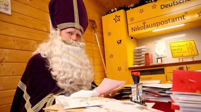 Nikolaus im Nikolauspostamt