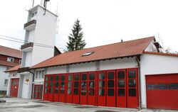Erste Anlaufstelle in Hülben ist das Feuerwehrgerätehaus. FOTO: GEMEINDE