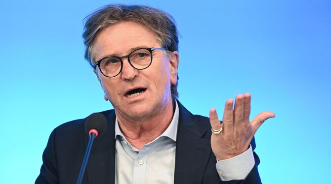 Gesundheitsminister Manne Lucha