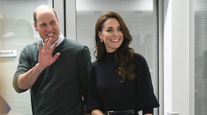 Prinz und Prinzessin von Wales in Liverpool Prinz und Prinzessin von Wales in Liverpool