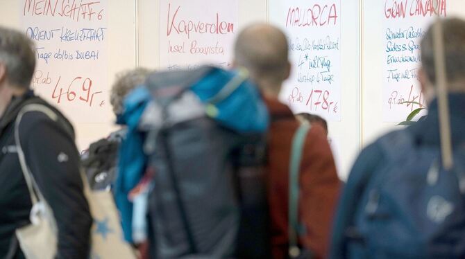 Beginn der Messe Caravan Motor Touristik Beginn der Messe Caravan Motor Touristik