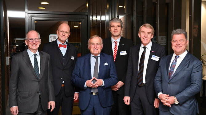 Neujahrsempfang der Reutlinger Kammern (von links): Landeshandwerkspräsident Rainer Reichhold, Joachim Eisert, Hauptgeschäftsfü
