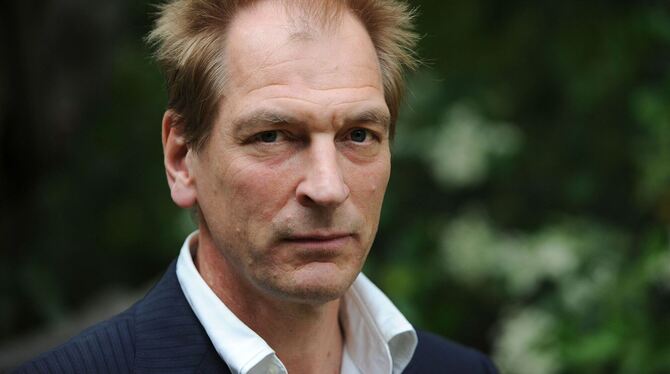 Julian Sands