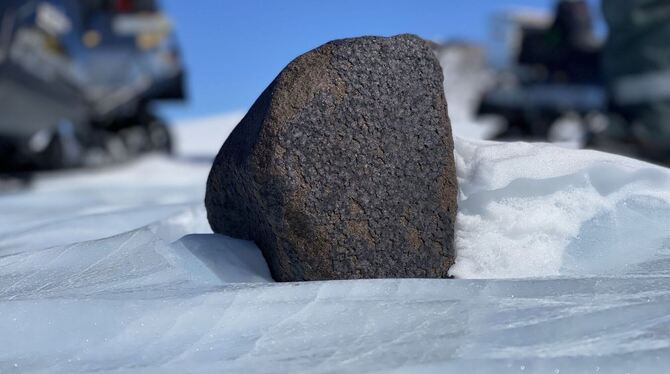 Forscherteam findet 7,6 Kilo schweren Meteoriten