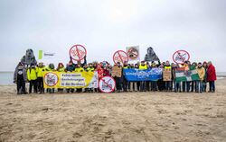 Proteste gegen geplante Erdgasförderung vor Borkum
