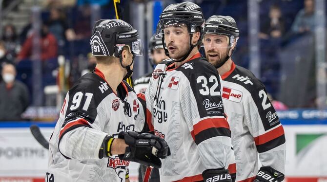 Carl Neill (Nummer 32)