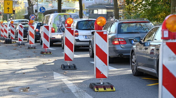 In diesem Jahr wird es vermutlich an einigen Stellen in Reutlingen zu Stau kommen. Grund dafür sind Straßenarbeiten. FOTO: PIETH