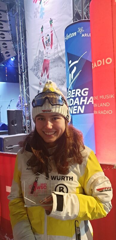 Jana Fritz Von Der Tsg Reutlingen Ist Jugend Weltmeisterin Im Slalom Sport Nachrichten